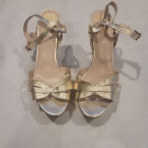 Vince Camuto Gold size 10 heels